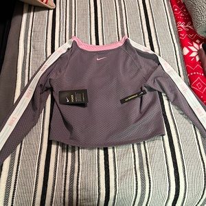 Nike Standard Dri-Fit Cropped Long Sleeve